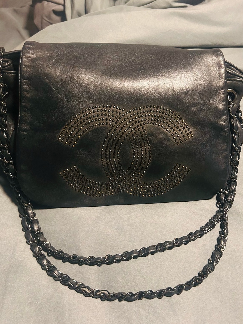 CHANEL 2008-09 Studded CC Accordion Flap Black Lambskin